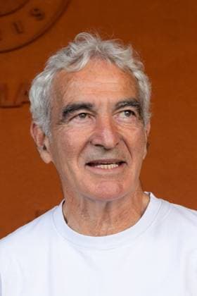 2025 French Open - Celebrities At Village Night Day 4 NB Raymond Domenech at Village for night session during the 2025 French Open at Roland Garros on May 28, 2025 in Paris, France. Photo by Nasser Berzane ABACAPRESS.COM Paris France  Copyright: xBerzanexNasser ABACAx