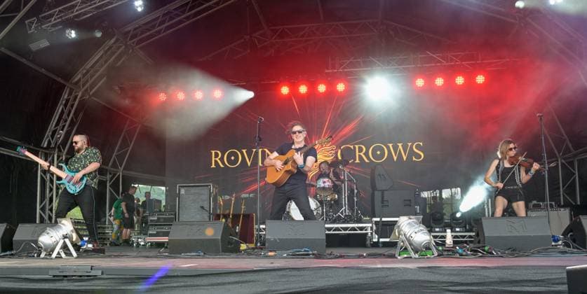Wychwood Music Festival 2025 Friday The Roving Crows perform at Wychwood Music Festival 2025 Friday, Credit:Jules Annan Avalon  Copyright: xJulesxAnnanx xAvalonx 1005310828