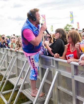 Wychwood Music Festival 2025 Friday Daniel Bedingfield perform at Wychwood Music Festival 2025 Friday, Credit:Jules Annan Avalon  Copyright: xJulesxAnnanx xAvalonx 1005325491