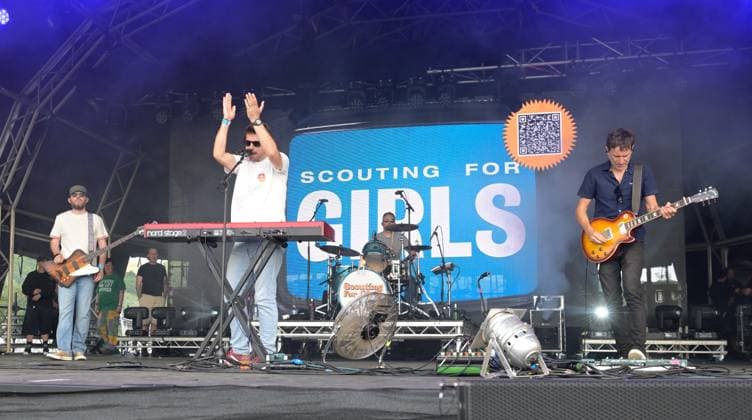 Wychwood Music Festival 2025 Friday Scouting for Girls perform at Wychwood Music Festival 2025 Friday, Credit:Jules Annan Avalon  Copyright: xJulesxAnnanx xAvalonx 1005341595