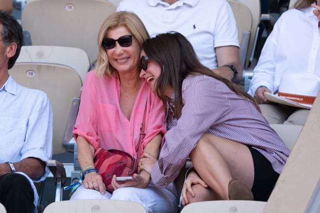 French Open Vips At The Stands LZ Michelle Laroque and her daughter Oriane attend the Roland Garros 2025 tournament on May 30, 2025 in Paris, France. Photo by Laurent Zabulon ABACAPRESS.COM Paris  Copyright: xZabulonxLaurent ABACAx