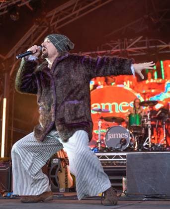 Wychwood Music Festival 2025 Saturday Tim Booth and his band James headline at Wychwood Music Festival 2025 Saturday, Credit:Jules Annan Avalon  Copyright: xJulesxAnnanx xAvalonx 1005808680