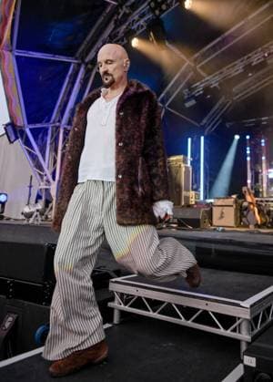 Wychwood Music Festival 2025 Saturday Tim Booth and his band James headline at Wychwood Music Festival 2025 Saturday, Credit:Jules Annan Avalon  Copyright: xJulesxAnnanx xAvalonx 1005809472