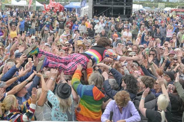 Wychwood Music Festival 2025 Sunday Barsteward Sons Of Val Doonican perform at Wychwood Music Festival 2025, Sunday, Credit:Jules Annan Avalon  Copyright: xJulesxAnnanx xAvalonx 1005959964
