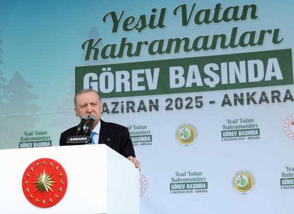 Turkish President Recep Tayyip Erdogan ANKARA, TURKIYE - JUNE 02: (----EDITORIAL USE ONLY - MANDATORY CREDIT - TURKISH PRESIDENCY MUSTAFA KAMACI HANDOUT - NO MARKETING NO ADVERTISING CAMPAIGNS - DISTRIBUTED AS A SERVICE TO CLIENTS----) Turkish President Recep Tayyip Erdogan makes a speech during the Green Homeland Heroes On Duty event at Etimesgut Airport in Ankara, Turkiye on May June 02, 2025. TUR Presidency Mustafa Kamaci Handout Anadolu Ankara Turkey. Editorial use only. Please get in touch for any other usage.  Copyright: x2025xAnadoluxTURxPresidencyx xMustafaxKamacix xHandoutx