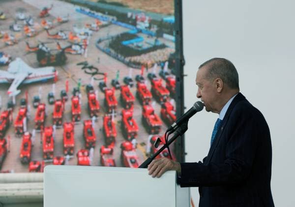 Turkish President Recep Tayyip Erdogan in Ankara ANKARA, TURKIYE - JUNE 02: (----EDITORIAL USE ONLY - MANDATORY CREDIT - TURKISH PRESIDENCY MUSTAFA KAMACI HANDOUT - NO MARKETING NO ADVERTISING CAMPAIGNS - DISTRIBUTED AS A SERVICE TO CLIENTS----) Turkish President Recep Tayyip Erdogan makes a speech during the Green Homeland Heroes On Duty event at Etimesgut Airport in Ankara, Turkiye on May June 02, 2025. Turkish Presidency Mustafa Kamaci Handout Anadolu Ankara Turkey. Editorial use only. Please get in touch for any other usage.  Copyright: x2025xAnadoluxTurkishxPresidencyx xMustafaxKamacix xHandoutx