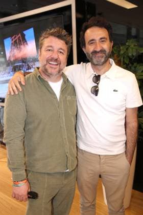 Exclusif Les célébrités au déjeuner dans la loge de France Télévision lors des internationaux de France de Tennis de Roland Garros 2025 Exclusif Bruno Guillon et Mathieu Madénian au déjeuner dans la loge de France Télévision lors des internationaux de France de Tennis de Roland Garros 2025 Jour 9 , à Paris, France, le 2 Juin 2025 Bertrand Rindoff Bestimage Exclusive Lunch in the France Television box during the 2025 Tennis French Open of Roland Garros Day 09 in Paris, France Paris France  Copyright: xBERTRANDxRINDOFFxPETROFFx xBESTIMAGExBERTRANDxRINDOFFxPETROFFx xBESTIMAGEx