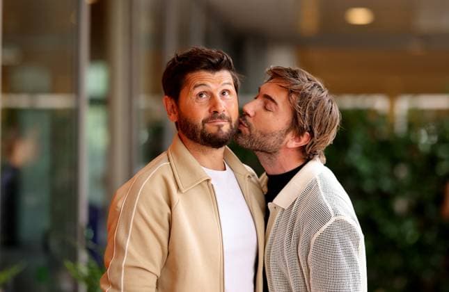 Celebrities in the village during the French Open Tennis Championships at Roland Garros 2025 Christophe Beaugrand and his husband Ghislain Beaugrand Gerin in the village during the French Open Tennis Championships at Roland Garros 2025, in Paris, France, on June 2nd, 2025 Jacovides Moreau Bestimage Celebrities in the village during the French Open Tennis Championships at Roland Garros 2025, in Paris, France, on June 2nd, 2025 Paris France  Copyright: xJACOVIDES-MOREAUx xBESTIMAGExJACOVIDES-MOREAUx xBESTIMAGEx