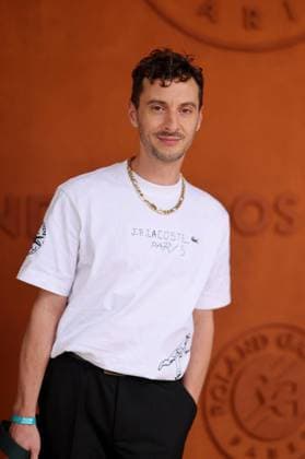 Celebrities in the village during the French Open Tennis Championships at Roland Garros 2025 Thomas Jolly in the village during the French Open Tennis Championships at Roland Garros 2025, in Paris, France, on June 2nd, 2025 Jacovides Moreau Bestimage Celebrities in the village during the French Open Tennis Championships at Roland Garros 2025, in Paris, France, on June 2nd, 2025 Paris France  Copyright: xJACOVIDES-MOREAUx xBESTIMAGExJACOVIDES-MOREAUx xBESTIMAGEx
