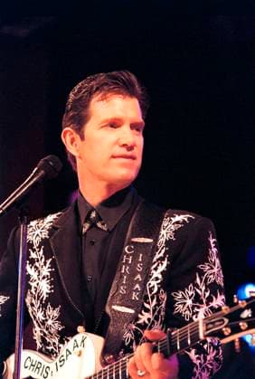The Chris Isaak Show - filmstill CHRIS ISAAK in The Chris Isaak Show Charity Begins At Home Ref: FB Copyright: xSuppliedxbyxCapitalxPicturesx