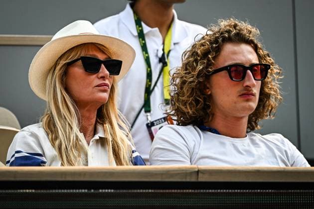 June 3, 2025, Paris, France, France: Isabelle CAMUS with his son Joalukas NOAH during the Roland-Garros 2025, French Open 2025, Grand Slam tennis tournament at Roland-Garros Stadium on June 03, 2025 in Paris, France. Paris France - ZUMAm308 20250603_zsp_m308_042 Copyright: xMatthieuxMirvillex