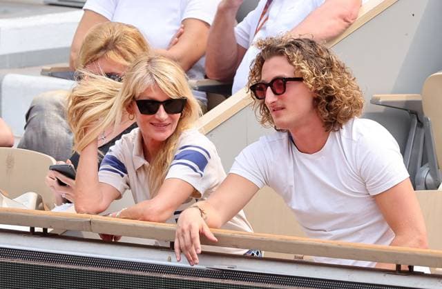 Celebs in the stands during the 2025 French Open Tennis Championships at Roland Garros Isabelle Camus and her son Joalukas Noah in the stands during the 2025 French Open Tennis Championships at Roland Garros, in Paris, France, on June 3, 2025 Jacovides Moreau Bestimage Celebs in the stands during the 2025 French Open Tennis Championships at Roland Garros, in Paris, France, on June 3, 2025 Jacovides Moreau Bestimage Paris France  Copyright: xJACOVIDES-MOREAUx xBESTIMAGExJACOVIDES-MOREAUx xBESTIMAGEx