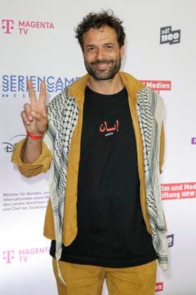 Bilder des Jahres 2025, Entertainment 06 Juni Entertainment Themen der Woche KW23 Entertainment Bilder des Tages Kai Schumann bei der Eröffnung des 11. Seriencamp Festival 2025 mit der Premiere der ARD ORF Miniserie Hundertdreizehn im Cinenova Kino. Köln, 03.06.2025 *** Kai Schumann at the opening of the 11 Series Camp Festival 2025 with the premiere of the ARD ORF mini-series Hundertdreizehn at the Cinenova cinema in Cologne, 03 06 2025 Foto:xR.xSchmiegeltx xFuturexImagex hundertdreizehn_5713