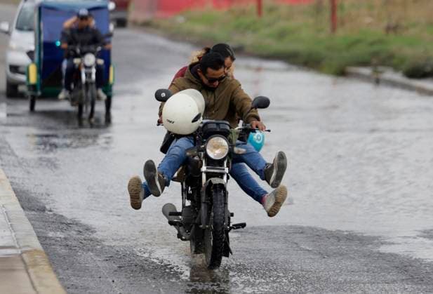 Rain And Flooding Reported In Mexico City View of puddles in the Iztapalapa borough of Mexico City, Mexico, on June 3, 2025, after heavy rains that cause flooding in businesses and homes and damage roads in the area. Mexico City Mexico City Mexico  Copyright: xGerardoxVieyrax originalFilename: vieyra-notitle250603_np87v.jpg