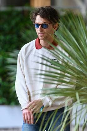 French Open - VIPs At The Village singer Raphael is seen posing at the Village during French Open at Roland Garros on June 03, 2025 in Paris, France. Photo by ABACAPRESS.COM Paris France  Copyright: xABACAx