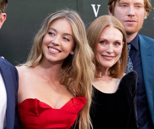Arrivals for the New York premiere of Echo Valley Featuring: Sydney Sweeney, Julianne Moore Where: New York, New York, United States When: 04 Jun 2025 Credit: Janet Mayer INSTARimages.com EDITORIAL USE ONLY. NOT FOR USE BY NEWSPAPERS BASED IN THE UK. Copyright: xx instar54823270