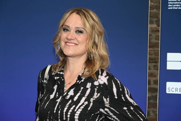 Actress and comedian Lisa Feller attends the German Entertainment Award 2025 ceremony
