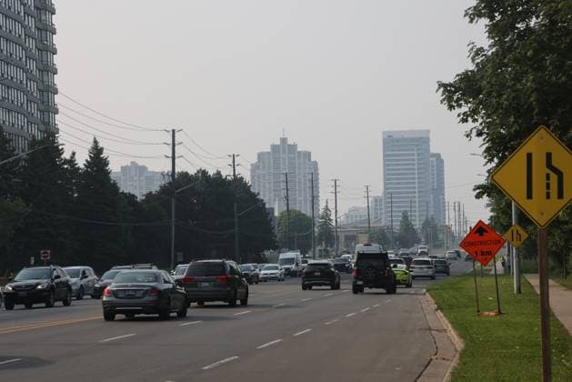 Air Quality In Toronto Currently Among Worst In World Due To Wildfire Smoke Haze from wildfire smoke is seen in Toronto, Ontario, Canada, on June 06, 2025. Toronto s air quality ranks among the worst in the world today as smoke from wildfires burning in Manitoba, Saskatchewan, and Alberta drifts into the region. Toronto s air quality is currently the second most polluted major city in the world, according to a ranking by IQAir, a Swiss air quality technology company. This places it below Santiago, Chile, and above Montreal, which is in third place as it also faces wildfire smoke from western provinces. Environment Canada urges residents to limit their time spent outdoors and suggests that people consider reducing or rescheduling outdoor spo Copyright: xCreativexTouchxImagingxLtdx originalFilename: friedman-airquali250606_npf96.jpg