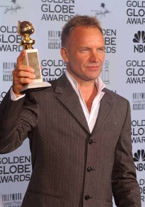 Golden Globe Awards 2002 STING Golden Globe Awards 2002 Ref: AW half length, half-length, award winner Los Angeles United States Copyright: xSuppliedxbyxCapitalxPicturesx