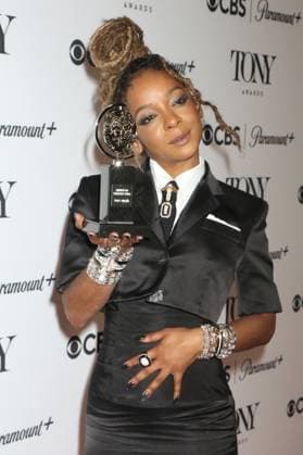 Bilder des Jahres 2025, Entertainment 06 Juni Entertainment Themen der Woche KW23 Entertainment Bilder des Tages NEW YORK, NY - JUNE 8: Kara Young at The 78th Annual Tony Awards at Radio City Music Hall on June 8, 2025 in New York City Copyright: xRWx
