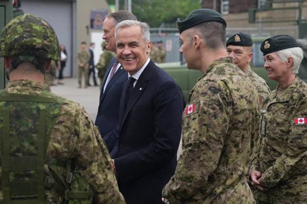 June 9, 2025, Toronto, On, Canada: Prime Minister Mark Carney visits Fort York Armoury in Toronto before making an announcement on Monday, June 9, 2025. Toronto Canada  - ZUMAc35_ 20250609_zaf_c35_049 Copyright: xChrisxYoungx