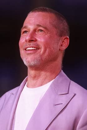 Photocall for the F1: The movie in Mexico City MEXICO CITY, MEXICO - JUNE 09: US actor Brad Pitt attends the photocall for the F1: The movie at Toreo Parque Central, in Mexico City, Mexico on June 09, 2025. The photocall with the cast of F1: The movie was held as part of the global promotional tour ahead of its release date. Daniel Cardenas Anadolu Mexico City Mexico. Editorial use only. Please get in touch for any other usage.  Copyright: x2025xAnadoluxDanielxCardenasx