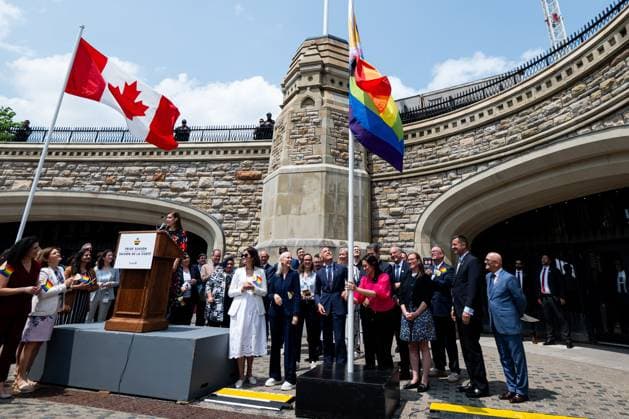 June 10, 2025, Ottawa, On, Canada: Prime Minister Mark Carney, centre-left, takes part in a flag raising ceremony with Minister of Women and Gender Equality and Secretary of State Small Business and Tourism Rechie Valdez marking Pride Month on Parliament Hill in Ottawa, on Tuesday, June 10, 2025. Ottawa Canada  - ZUMAc35_ 20250610_zaf_c35_053 Copyright: xSpencerxColbyx