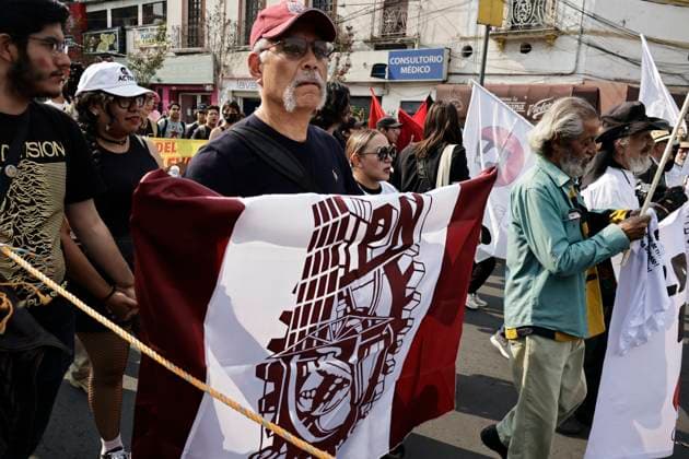 June 10, 2025, Mexico, Cdmx, Mexico: Protesters gather to commemorate the anniversary of the Halconazo or Corpus Christi massacre. This event occurred on June 10, 1971, when, on orders from the Mexican government, police, army, and plainclothes paramilitaries violently suppressed a student demonstration against the president of the time, Luis EcheverroÂa. Mexico Mexico - ZUMAp204 20250610_zip_p204_012 Copyright: xJosuexPerezx