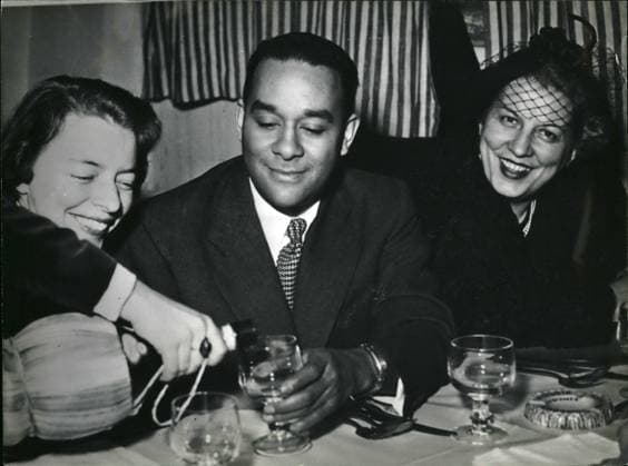 Author Book reviewer Columnist Publisher Poet Publisher Writer 1 January 1951 is it in Rome arrived, at the Transit, the Photo of famous American Writer Richard Wright shows Mr Richard Wright in a dimer Iva Italian Restaurant in Rome  Copyright: xUnitedxArchivesx xkpaxKeystonex 19510101_baf_k09_013