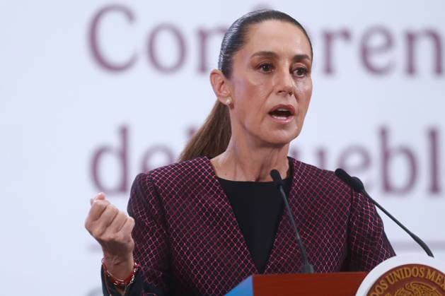 Mexican President Claudia Sheinbaum holds a press conference MEXICO CITY, MEXICO - JUNE 11: Mexican President Claudia Sheinbaum attends her daily press conference at the National Palace, in Mexico City, Mexico on June 11, 2025. Mexican President Claudia Sheinbaum denied Kristi Noem’s allegation that she encouraged violent protests in Los Angeles. Daniel Cardenas Anadolu Mexico City Mexico. Editorial use only. Please get in touch for any other usage.  Copyright: x2025xAnadoluxDanielxCardenasx