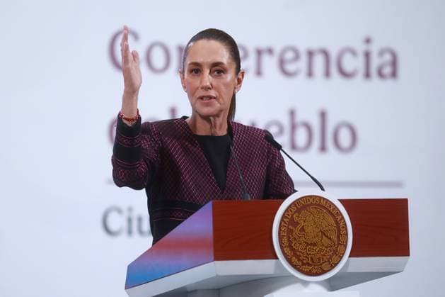 Mexican President Claudia Sheinbaum holds a press conference MEXICO CITY, MEXICO - JUNE 11: Mexican President Claudia Sheinbaum attends her daily press conference at the National Palace, in Mexico City, Mexico on June 11, 2025. Mexican President Claudia Sheinbaum denied Kristi Noem’s allegation that she encouraged violent protests in Los Angeles. Daniel Cardenas Anadolu Mexico City Mexico. Editorial use only. Please get in touch for any other usage.  Copyright: x2025xAnadoluxDanielxCardenasx