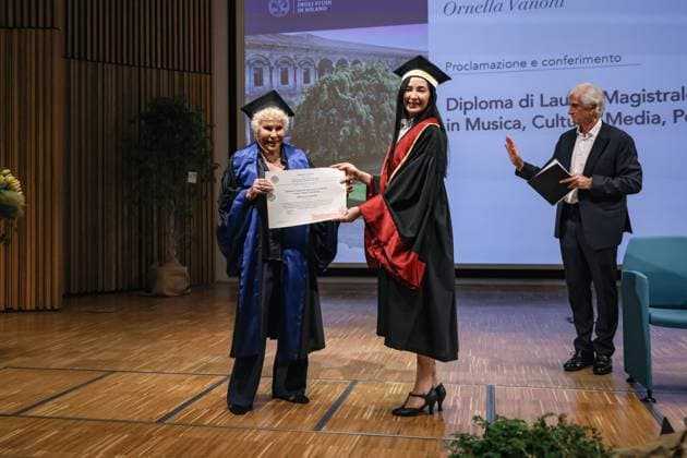 Milan, The award ceremony of the Honorary Master s Degree in Music, Cultures, Media, Performance to Ornella Vanoni from the State University of Milan. In the photo: Ornella Vanoni (Singer), Marina Brambilla (Rector)  Copyright: xAlessandroxBremecx xipa-agency.netx xx IPA_Agency_IPA58926196