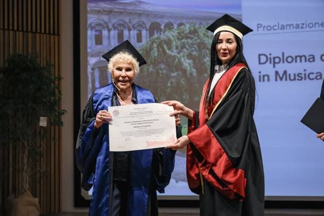 Milan, The award ceremony of the Honorary Master s Degree in Music, Cultures, Media, Performance to Ornella Vanoni from the State University of Milan. In the photo: Ornella Vanoni (Singer), Marina Brambilla (Rector)  Copyright: xAlessandroxBremecx xipa-agency.netx xx IPA_Agency_IPA58926430