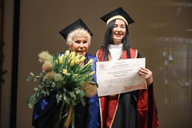 Milan, The award ceremony of the Honorary Master s Degree in Music, Cultures, Media, Performance to Ornella Vanoni from the State University of Milan. In the photo: Ornella Vanoni (Singer), Marina Brambilla (Rector)  Copyright: xAlessandroxBremecx xipa-agency.netx xx IPA_Agency_IPA58926458