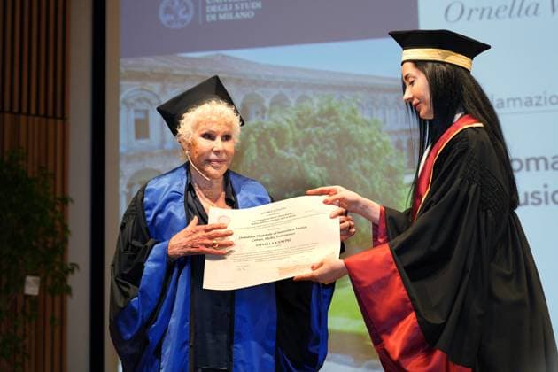 Milan, University of Studies, Awarding of the Honorary Master s Degree in Music, Culture, Media Performance to Ornella Vanoni,  Copyright: xDuilioxPiaggesix xipa-agency.netx xDuilioxPiaggesix IPA_Agency_IPA58927200