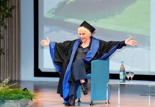 Milan, University of Studies, Awarding of the Honorary Master s Degree in Music, Culture, Media Performance to Ornella Vanoni,  Copyright: xDuilioxPiaggesix xipa-agency.netx xDuilioxPiaggesix IPA_Agency_IPA58927211