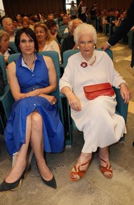 Milan, University of Studies, Awarding of the Honorary Master s Degree in Music, Culture, Media Performance to Ornella Vanoni, in the photo Liliana Segre  Copyright: xDuilioxPiaggesix xipa-agency.netx xDuilioxPiaggesix IPA_Agency_IPA58927410