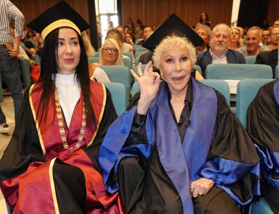 Milan, University of Studies, Awarding of the Honorary Master s Degree in Music, Culture, Media Performance to Ornella Vanoni, pictured with the rector Marina Brambilla  Copyright: xDuilioxPiaggesix xipa-agency.netx xDuilioxPiaggesix IPA_Agency_IPA58927504