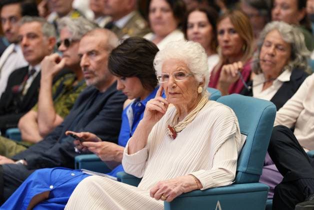 Milan, University of Studies, Awarding of the Honorary Master s Degree in Music, Culture, Media Performance to Ornella Vanoni, in the photo Liliana Segre  Copyright: xDuilioxPiaggesix xipa-agency.netx xDuilioxPiaggesix IPA_Agency_IPA58927549