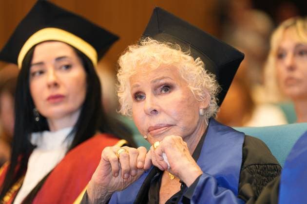 Milan, University of Studies, Awarding of the Honorary Master s Degree in Music, Culture, Media Performance to Ornella Vanoni, pictured with the rector Marina Brambilla  Copyright: xDuilioxPiaggesix xipa-agency.netx xDuilioxPiaggesix IPA_Agency_IPA58927638