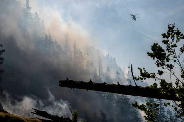 June 11, 2025, Squamish, B.C, CANADA: p>Aerial crew work on the Dryden Creek Wildfire, just north of Squamish, B.C. on Wednesday, June 11, 2025. Squamish CANADA  - ZUMAc35_ 20250611_zaf_c35_070 Copyright: xTijanaxMartinx