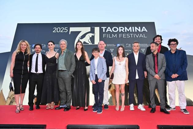 Taormina, 71st Taormina Film Festival 2025 - Day 2, Red Carpet. In the photo: Rossella Brescia with the cast of the film Gli Astimari  Copyright: xManuelexMangiarottix xipa-agency.netx xMangiarottix xD avanzox IPA_Agency_IPA58940874