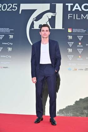 Taormina, 71st Taormina Film Festival 2025 - Day 2, Red Carpet. In the photo: Dave Franco  Copyright: xManuelexMangiarottix xipa-agency.netx xMangiarottix xD avanzox IPA_Agency_IPA58940891