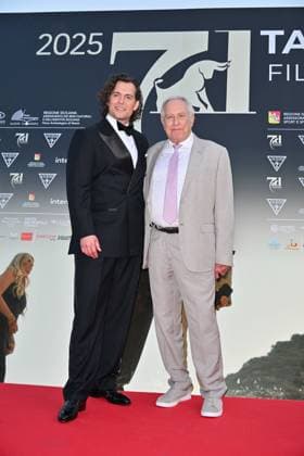 Taormina, 71st Taormina Film Festival 2025 - Day 2, Red Carpet. Pictured: Henry Cavill, Charles Roven  Copyright: xManuelexMangiarottix xipa-agency.netx xMangiarottix xD avanzox IPA_Agency_IPA58940930