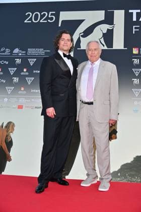 Taormina, 71st Taormina Film Festival 2025 - Day 2, Red Carpet. Pictured: Henry Cavill, Charles Roven  Copyright: xManuelexMangiarottix xipa-agency.netx xMangiarottix xD avanzox IPA_Agency_IPA58940932