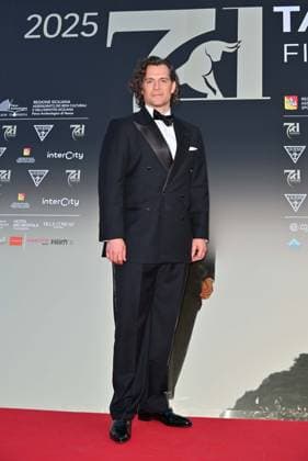 Taormina, 71st Taormina Film Festival 2025 - Day 2, Red Carpet. In the photo: Henry Cavill  Copyright: xManuelexMangiarottix xipa-agency.netx xMangiarottix xD avanzox IPA_Agency_IPA58940943