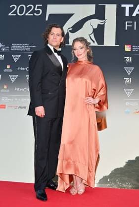 Taormina, 71st Taormina Film Festival 2025 - Day 2, Red Carpet. Pictured: Henry Cavill, Natalie Viscuso  Copyright: xManuelexMangiarottix xipa-agency.netx xMangiarottix xD avanzox IPA_Agency_IPA58940957