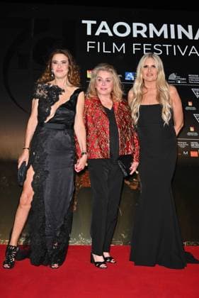 Taormina, 71st Taormina Film Festival 2025 - Day 2, Red Carpet. In the photo: Catherine Deneuve  Copyright: xManuelexMangiarottix xipa-agency.netx xMangiarottix xD avanzox IPA_Agency_IPA58941546