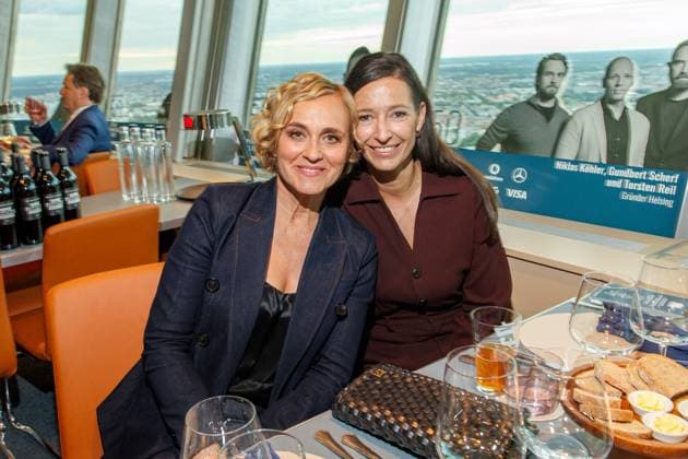 Award The Power List Germany s Top 50 Caren Miosga and PÄ±nar Atalay at The Power List Germany s Top 50 in the Sphere restaurant in the TV tower on 05 06 2025 in Berlin Copyright: xEventpressxKochanx
