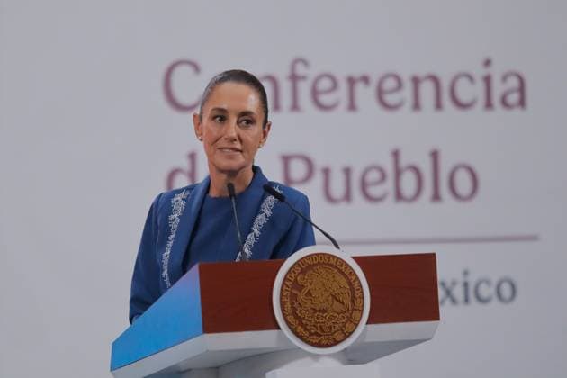 Mexico™s President Claudia Sheinbaum Holds Briefing Mexico s President Claudia Sheinbaum speaks about the implementation of the House to House Health Program in the 32 states of the country, which aims to attend to 8.7 million older adults at National Palace. on June 12, 2025 in Mexico City, Mexico. Mexico City CDMX Mexico Copyright: xCarlosxSantiagox